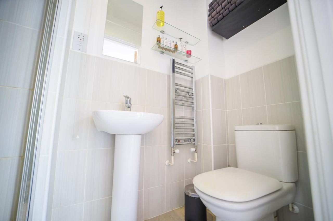 3 Bedroom House In Birmingham City Centre - Sleeps 6 Exterior foto